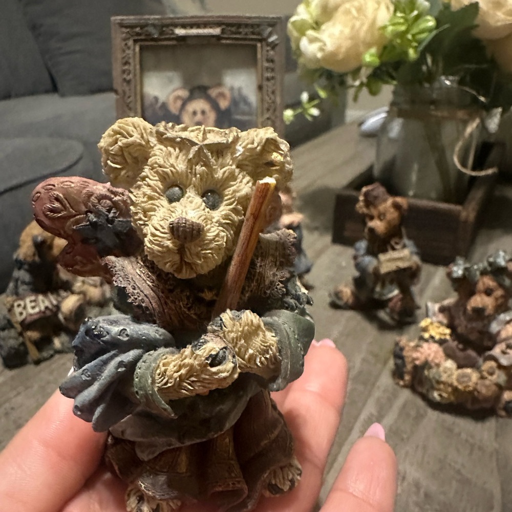 Boyd’s Bears - Picture 15 of 16